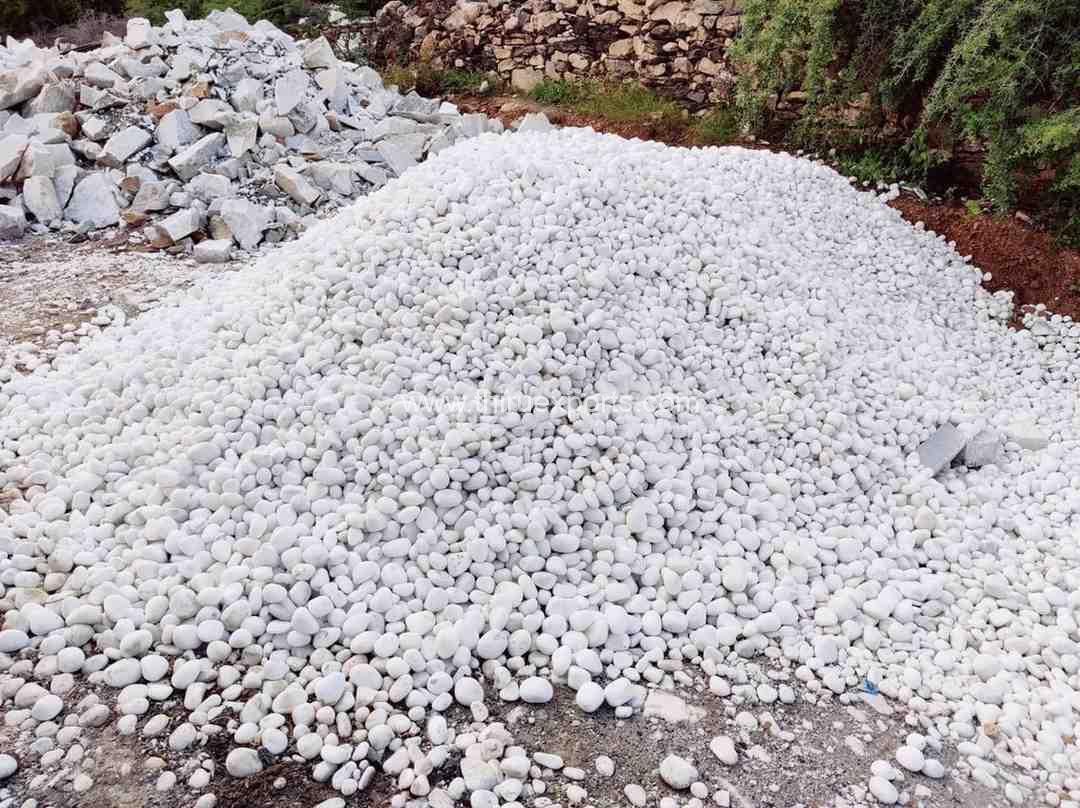 Glazzy Granular White Pebble Stone