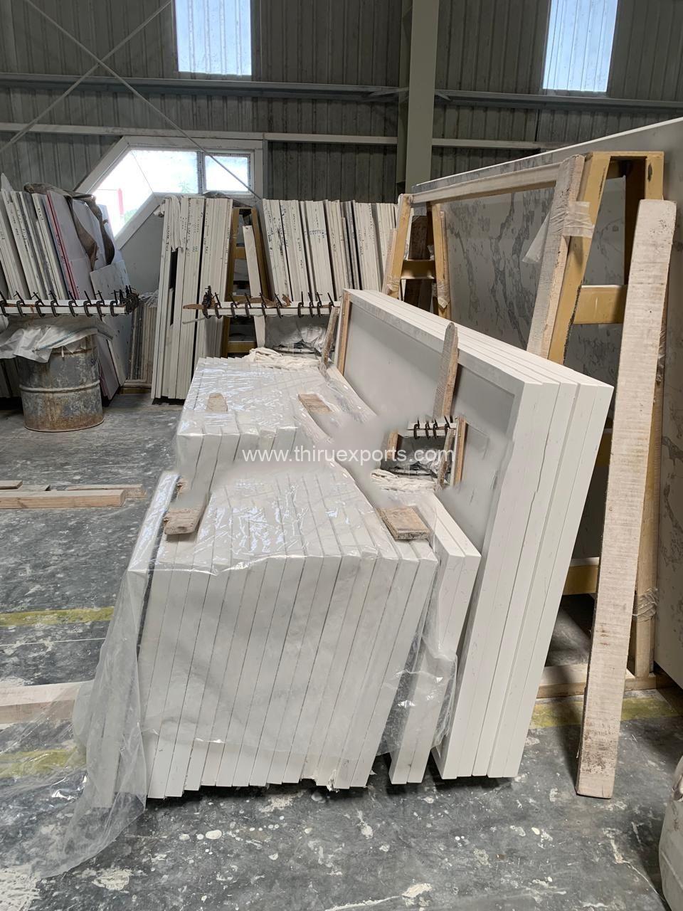 Quartz Slabs Stocks